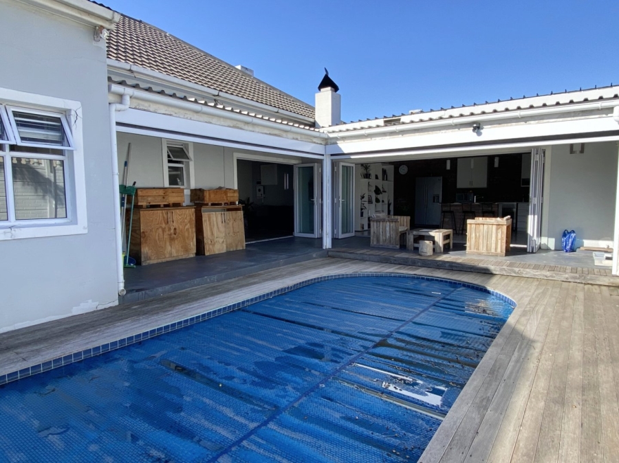 3 Bedroom Property for Sale in Kenilworth Upper Western Cape